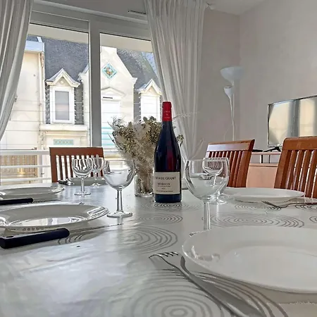 Superbe T2 Bis Proche Avec Balcon Et Parking - Fr-1-646-44 Berck