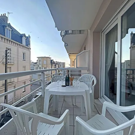 Superbe T2 Bis Proche Avec Balcon Et Parking - Fr-1-646-44 *