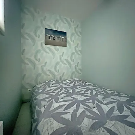 Apartmán Superbe T2 Bis Proche Avec Balcon Et Parking - Fr-1-646-44 *